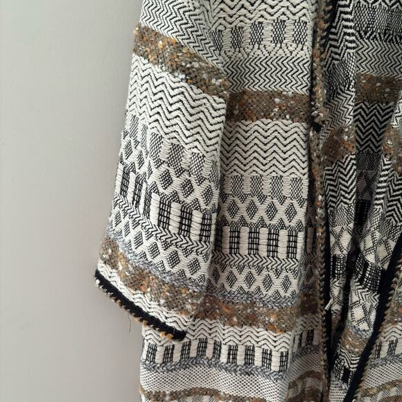 Chico's Elenore Textured Open Front Cardigan 3/4 Sleeves Neutral Artisanal - Picture 6 of 9